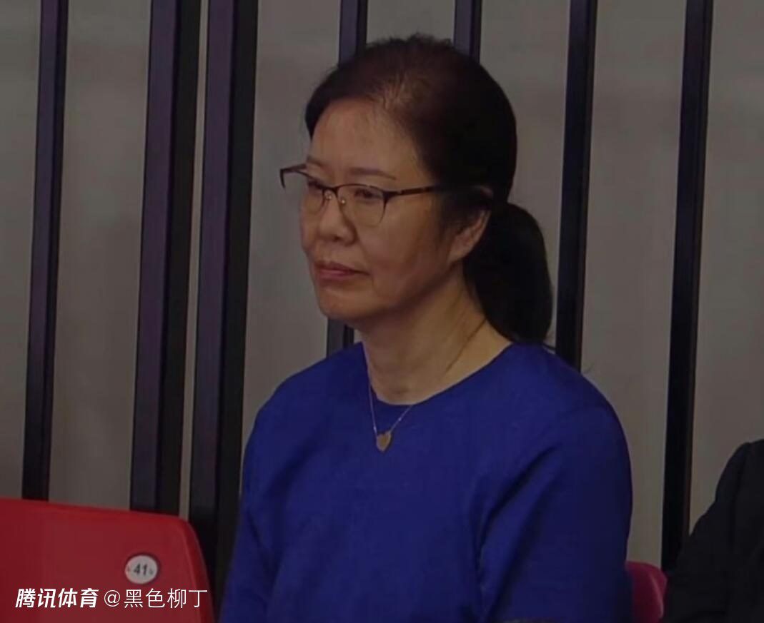 共处一室的同学