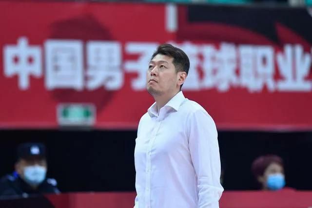 嗯啊h水患者护士啪啪np文字